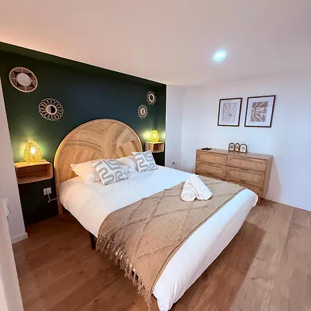 Miribel 3 2 Bedrooms Jean Mace * Lyon